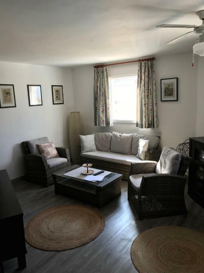 Sunny Renovated Apartment - Denia/Santa Llucia エクステリア 写真